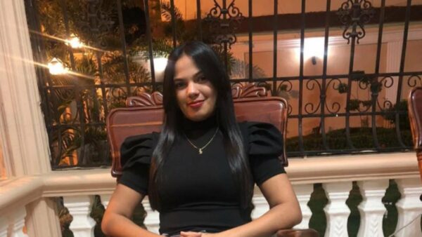 Anabel Díaz, oriunda de la provincia María Trinidad Sánchez, fue ingresada el pasado cinco de mayo a una casa de acogida, junto a sus dos hijos menores de edad