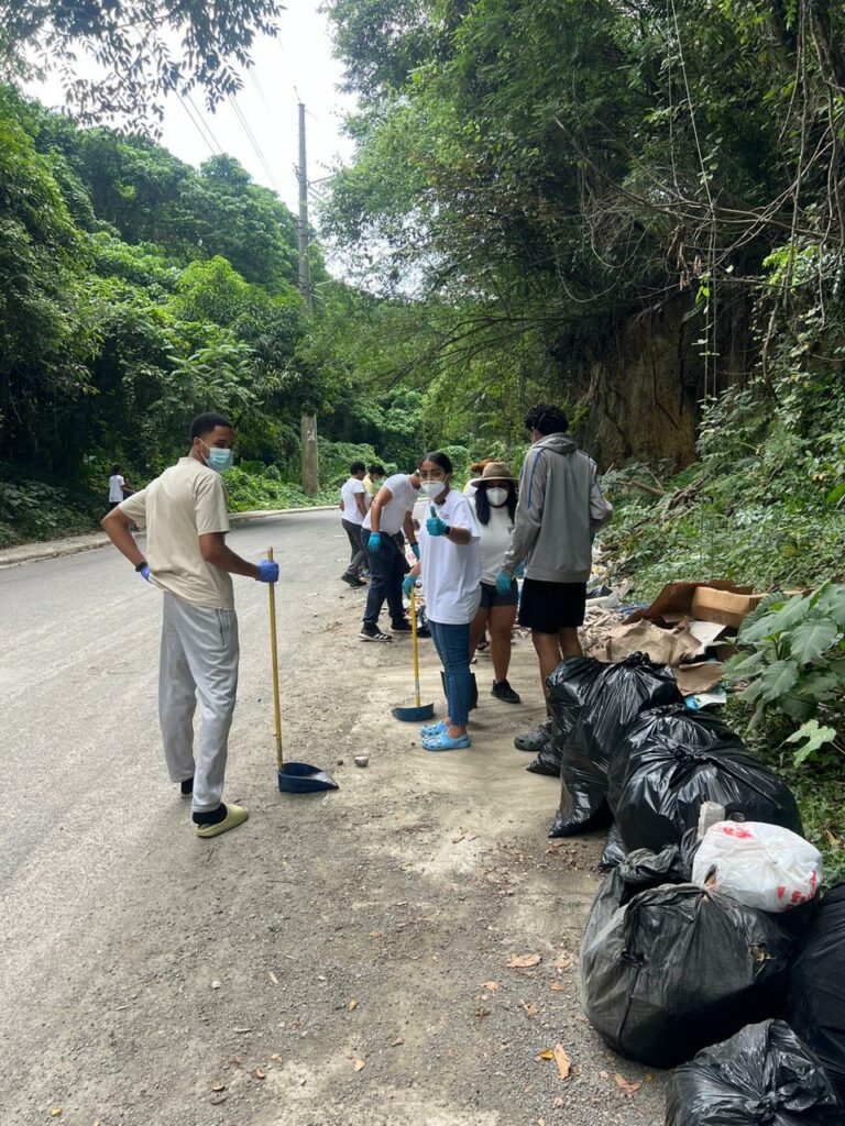 Ciudad Humana denuncia vertederos improvisados en entorno del Cachón de la Rubia