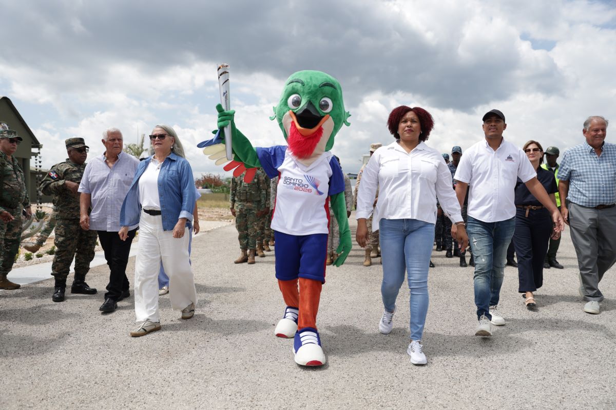 Pueblo de Pedernales acoge inicio recorrido del fuego JJCC2026