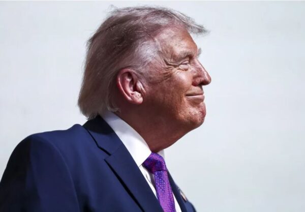 Fotografía del presidente de Estados Unidos, Donald Trump, durante un evento en La Casa Blanca, Washington (Estados Unidos). EFE