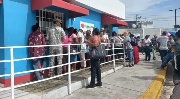 farmacia-del-pueblo-8-agosto-6028dc8b-focus-0-0-895-573