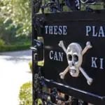Cómo es el Jardín de los Venenos, que alberga más de 100 plantas tóxicas