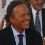 Julio Iglesias anuncia querella contra elDiario.es tras negarse a retractarse del «montaje» contra él