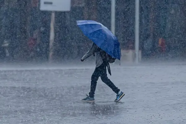 Una onda tropical provocará lluvias durante el fin de semana