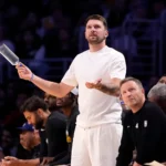 Doncic afirma que estar lesionado durante la racha de playoffs ha sido "muy frustrante"