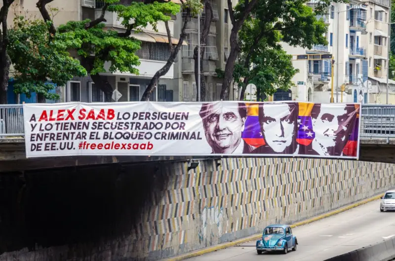 El gobierno de Venezuela extradita a EE.UU. al empresario colombiano Alex Saab, aliado y supuesto testaferro de Nicolás Maduro