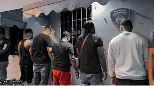 Policía-Nacioal-arresto-estafa
