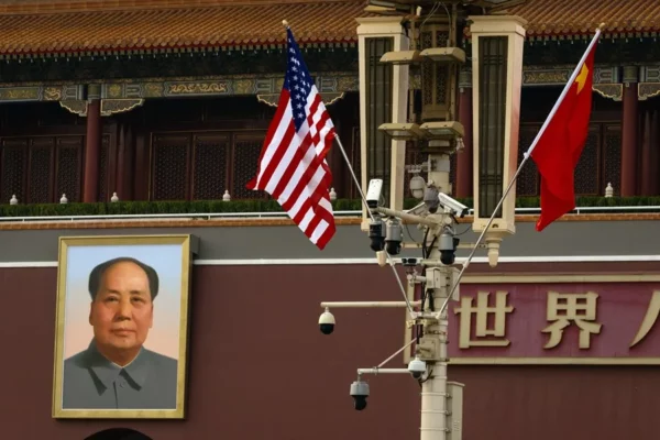 Donald Trump llega a Pekín para su segunda visita a China desde 2017.
