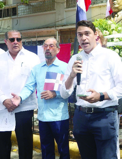Familiares  participaron en la conmemoración.