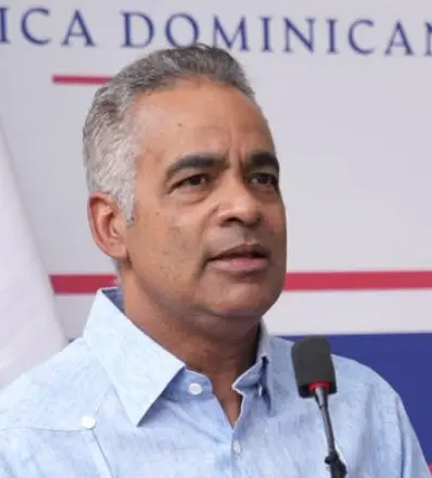 Joel Santos, ministro.
