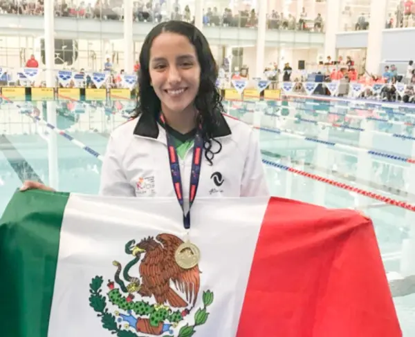 Celia Pulido integra grupo de 24 nadadores mexicanos.