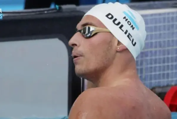Diego Dulieu encabeza selección de natación de Honduras
