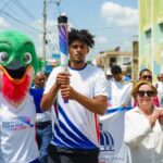 La Llama de los valores iluminó tierra mariposas