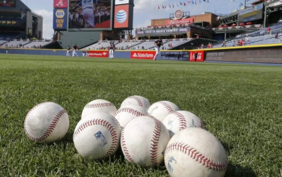 La MLB ha mantenido su insistencia en establecer un tope y un suelo salarialy los jugadores  rechazan la propuesta.  archivo