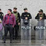 Inseguridad y crisis política marcan el voto en Perú