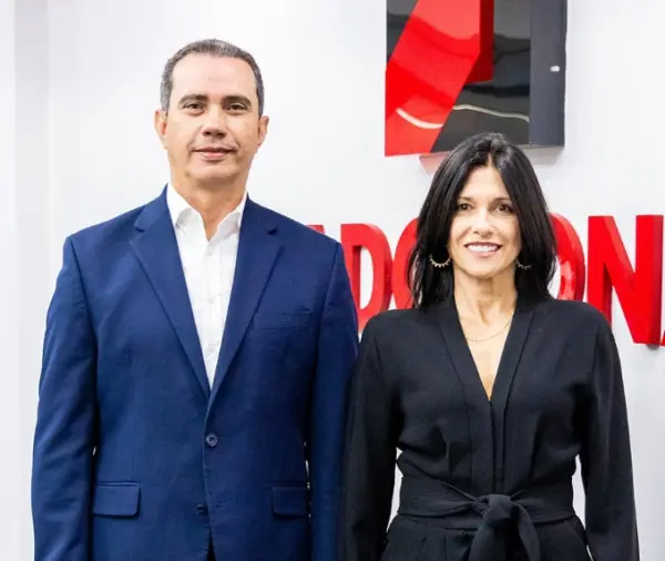 Christian del Rosario y Claudia Pellerano.