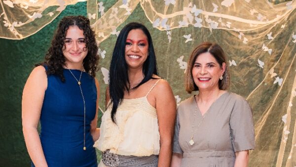 Gabriela Armenteros, Melissa Roedán y Susy Guzmán.