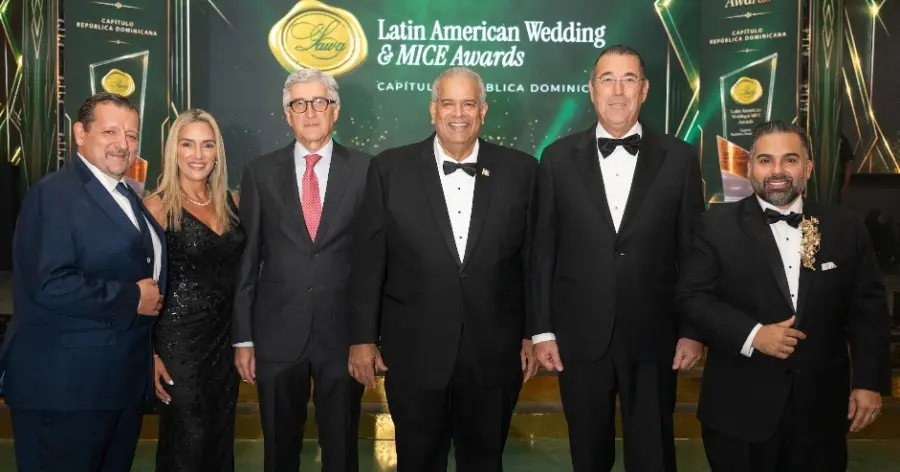Alberto Martín, Raquel Labarbera, Ventura Serra, Pedro Vargas, Juan M. Martín de Oliva y Leonardo Artigas.