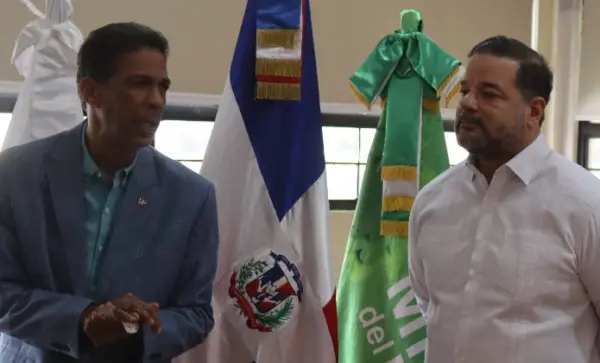 José Manuel López fue posesionado en el cargo.