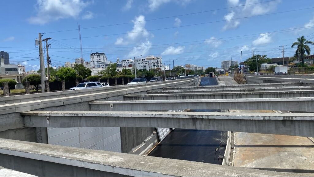 ¡Falta muy poco! Así luce el nuevo túnel de la Luperón con 27 que promete acabar con los tapones de la Plaza de la Bandera
