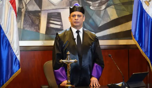 El presidente de la Suprema Corte de Justicia, Luis Henry Molina, fue escogido en 2019.