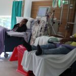 Pacientes renales llegan tarde a terapia diálisis
