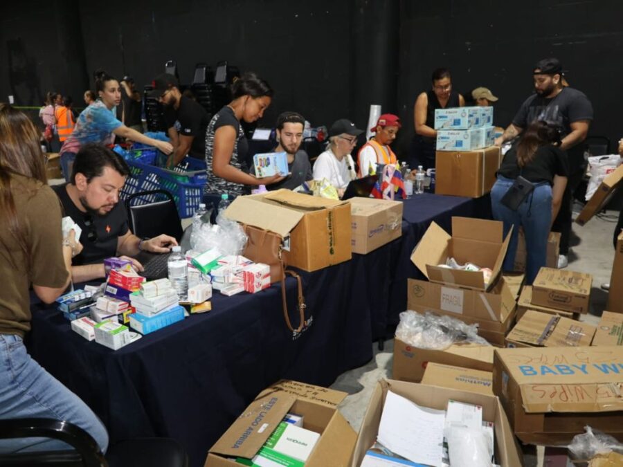 Ayuda-Venezuela-Terremoto-centro de acopio