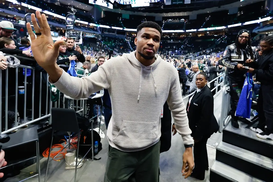 Los Bucks deben averiguar cómo seguir adelante tras traspasar al icono de la franquicia Giannis Antetokounmpo