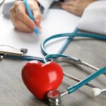 Cardiólogos intervencionistas se suman a ola críticas médicas a Código Penal
