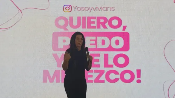 Conferencista venezolana Viviana Diez