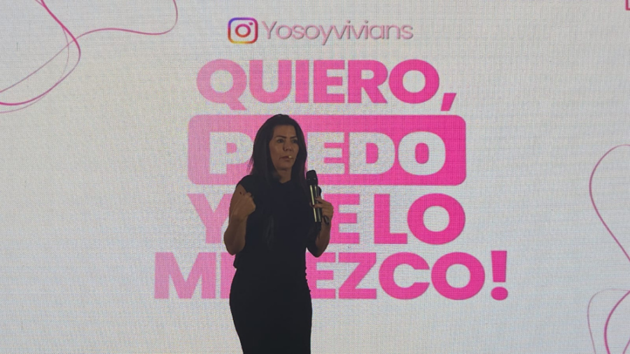 Conferencista venezolana Viviana Diez