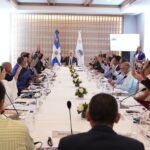 Aprueban calendario escolar 2026-2027 con dos semanas extra para recuperar clases perdidas