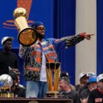 Los New York Knicks disfrutan de su desfile de victoria en la NBA