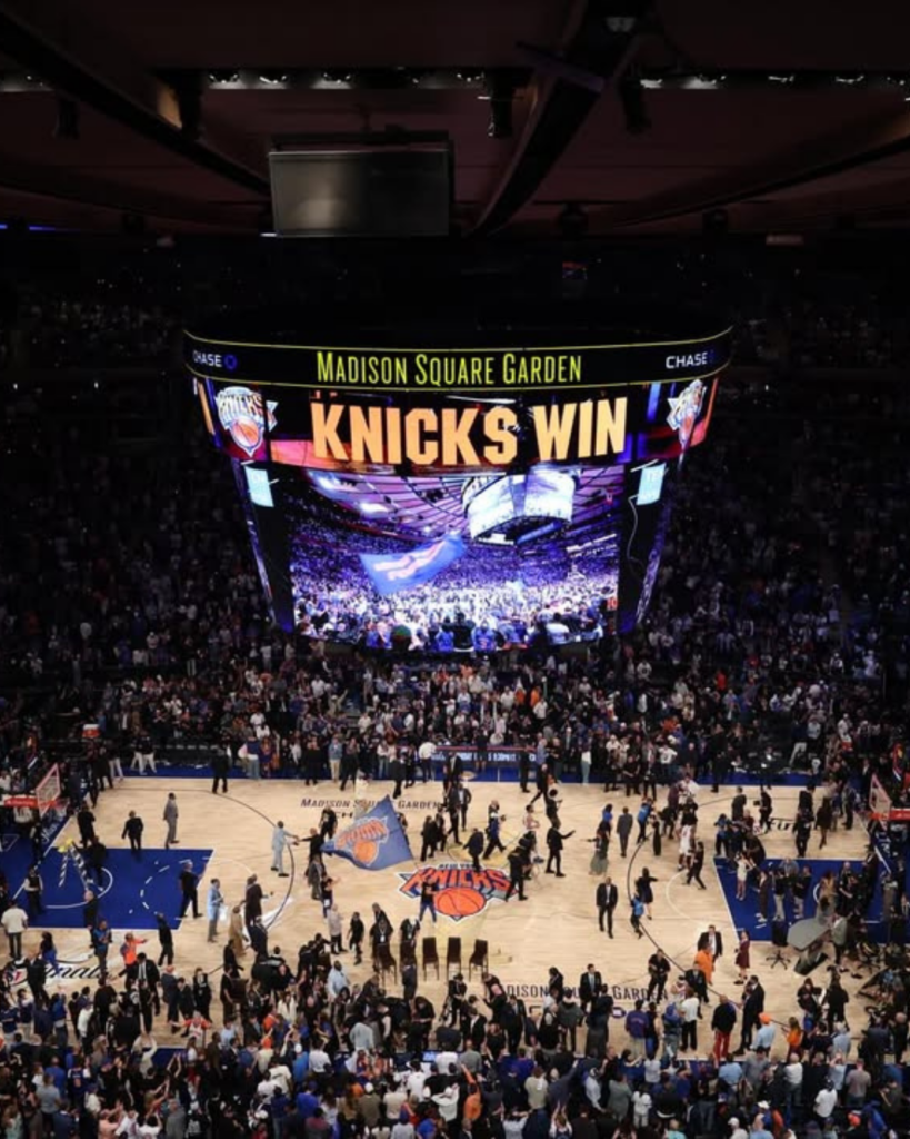 Towns y la “mano derecha de Dios”: la jugada que acerca a los Knicks al título