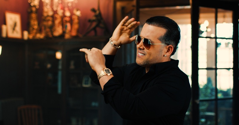 Nuevo video del tema “I miss you”, de  El Blachy es protagonizado por Manny Pérez