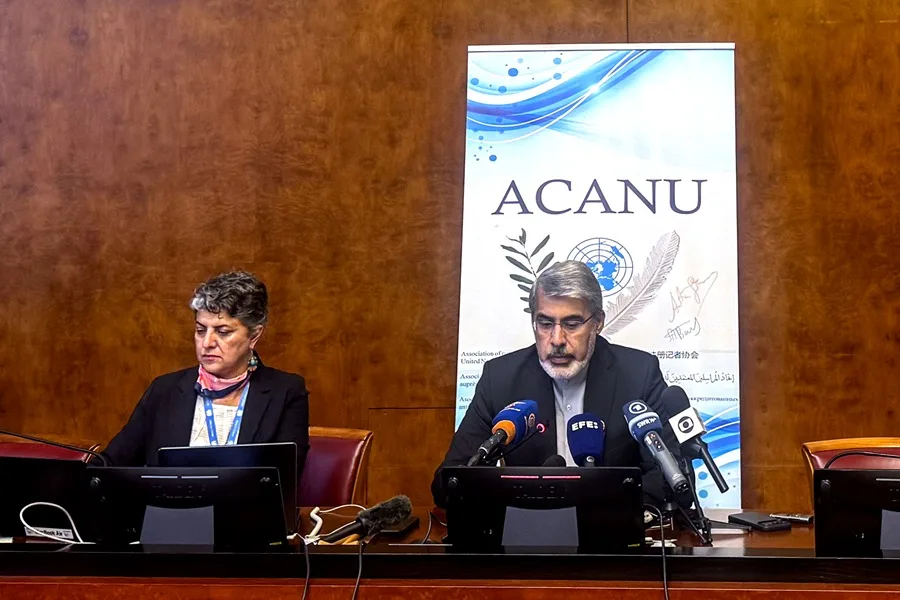 Irán confirma que el estrecho de Ormuz «está completamente abierto» para los barcos comerciales