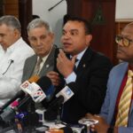 SNS anuncia 500 camas de salud mental para finales de año en encuentro con CMD