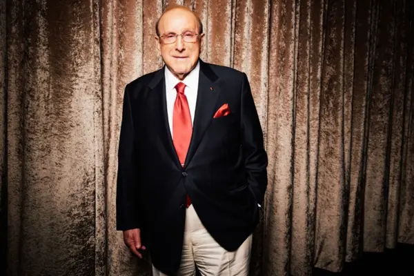 Clive Davis
