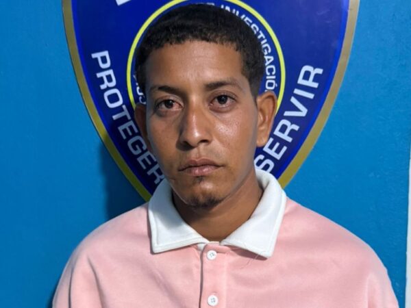 POLICÍA-HIGUEY