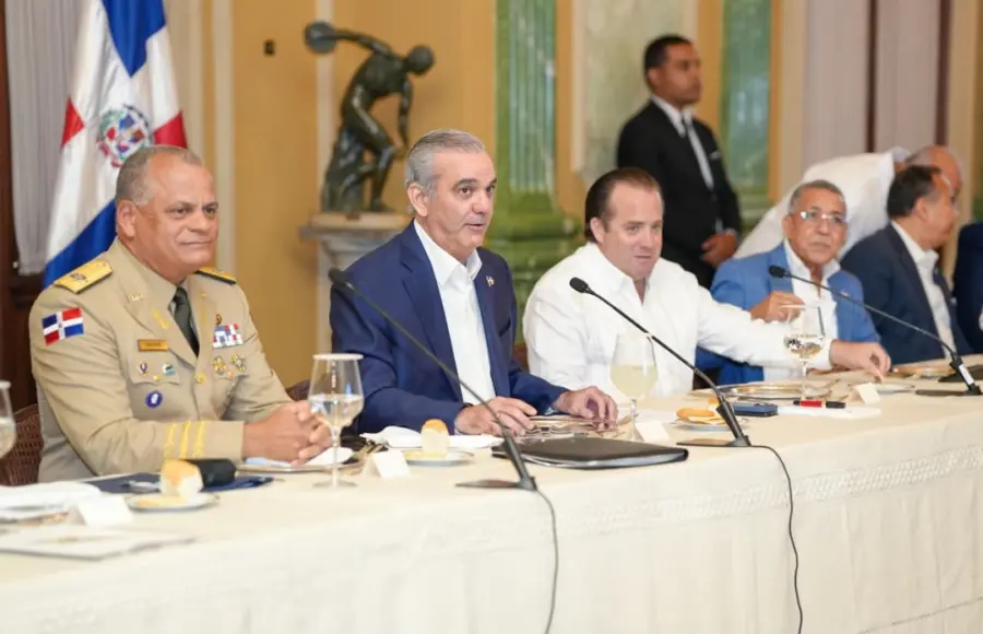 Reunión en Palacio