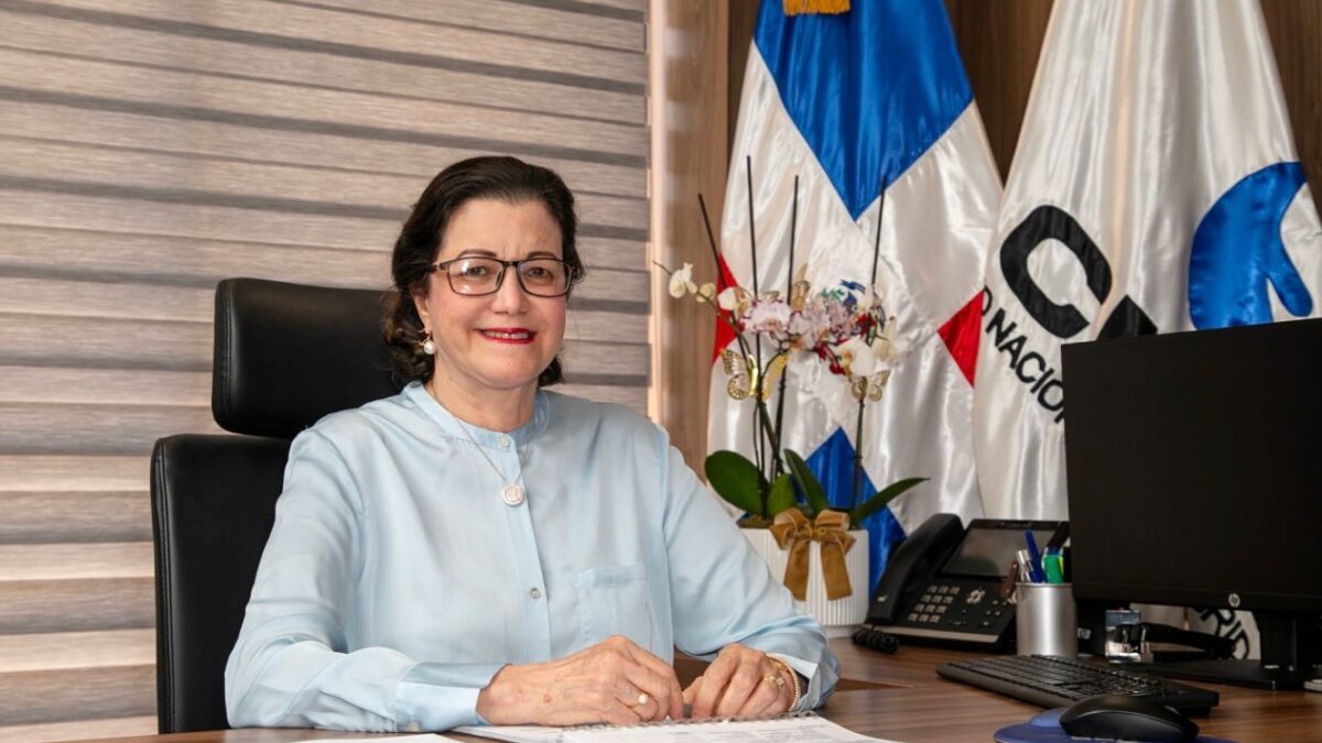 Aura Celeste Fernández continúa al frente del Consejo Nacional de Bioética y Salud en República Dominicana