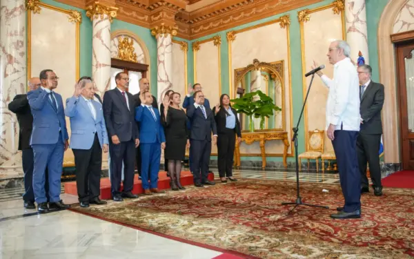 El presidente Luis Abinader encabezó este miércoles la juramentación del Comité Dominicano de Salud Mental Penitenciaria