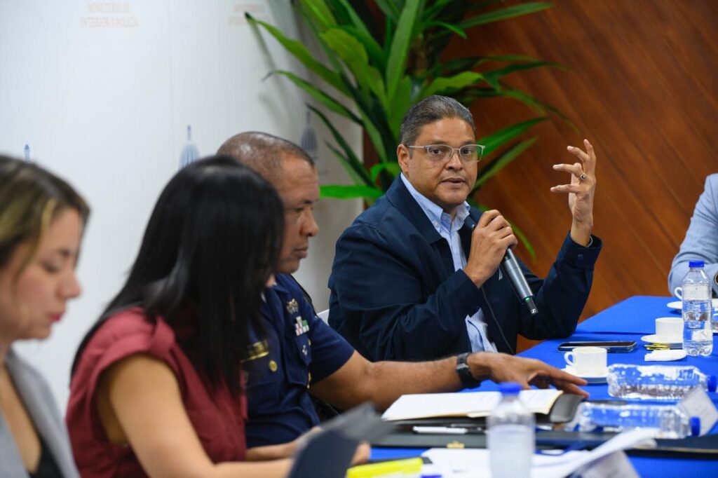 Faride Raful valora aprobación de Alerta RD como un paso decisivo para proteger vidas