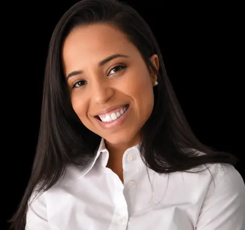 Nayma Silver: Candidata al Senado D-31 luchará por la cobertura de seguro médico universal