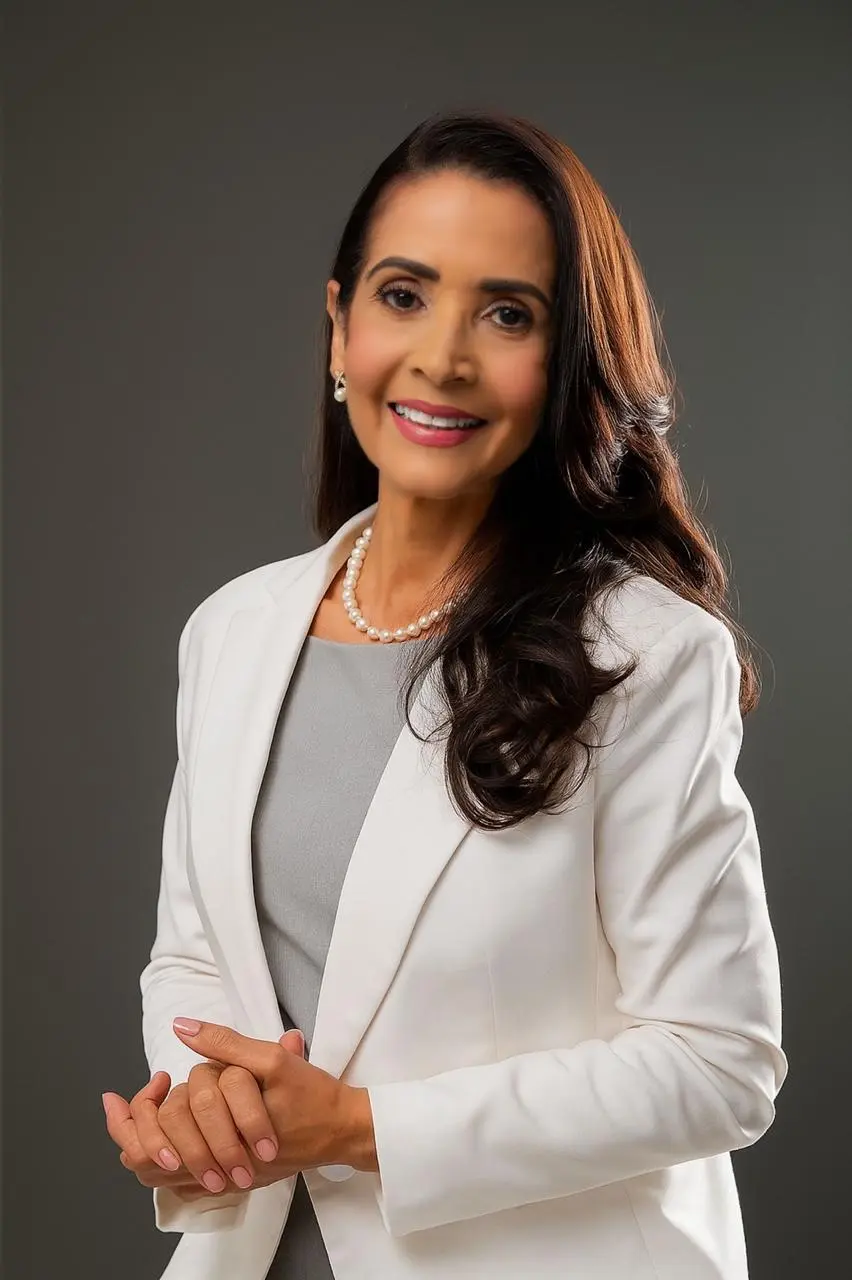 La maestra Ana Jacqueline Ureña