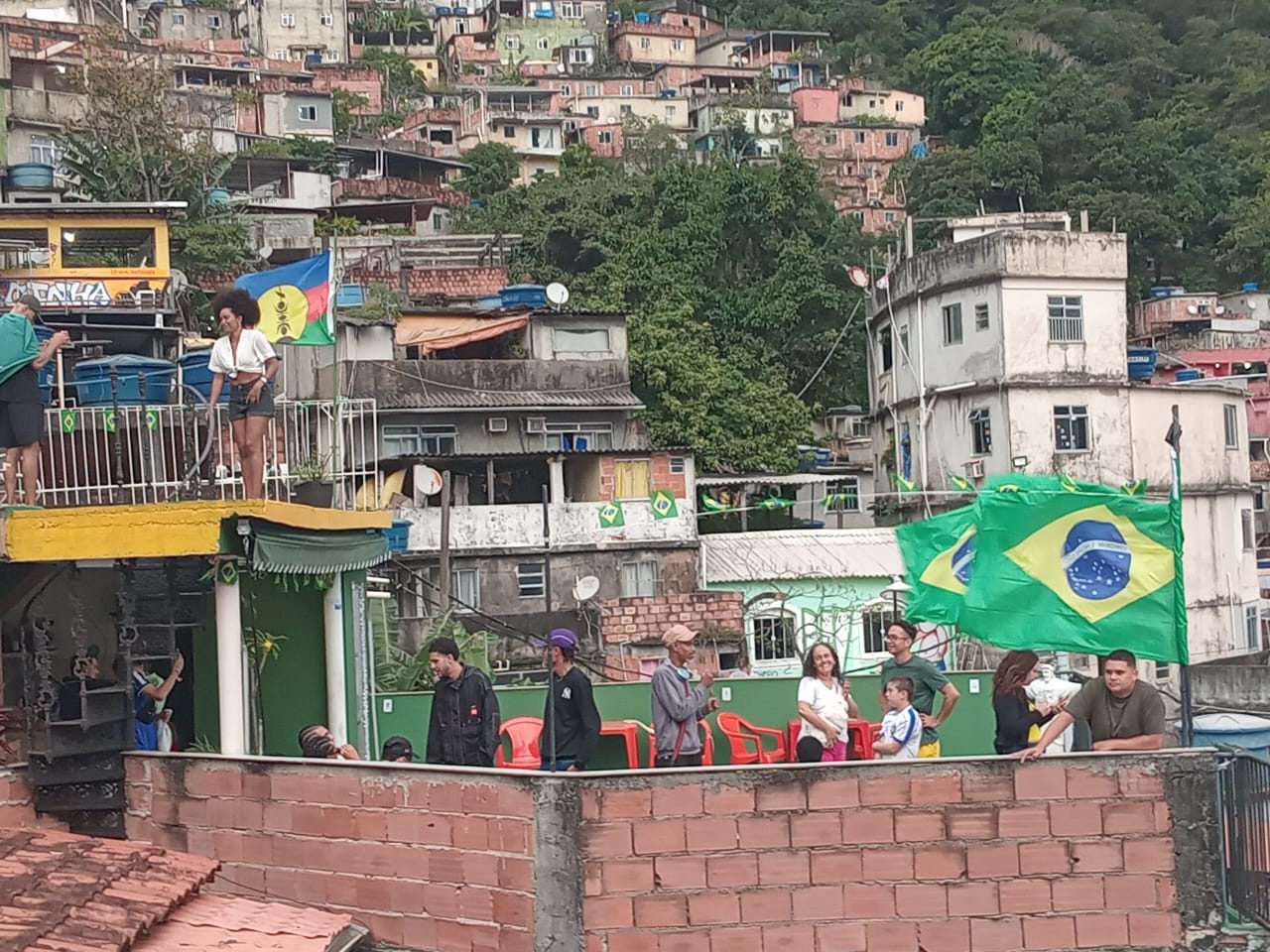 La favela no muerde
