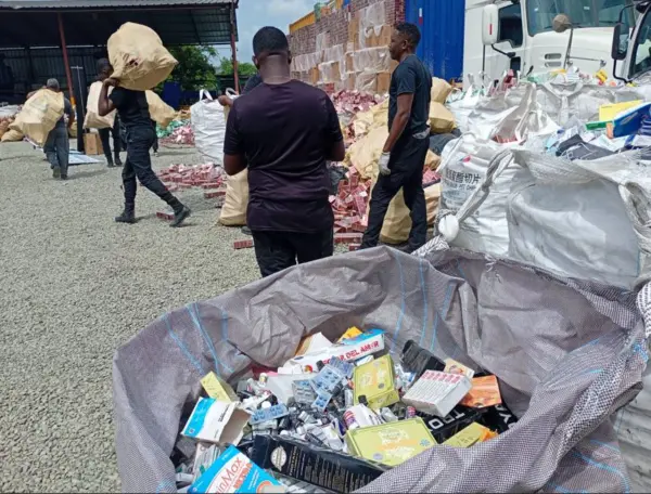 autoridades destruyen mercancías ilícitas valoradas en casi RD$9,000 millones..