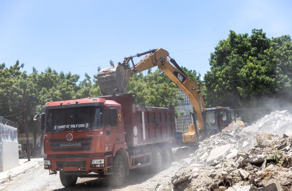 Inician la construcción del gran "Jardín Botánico de La Maguana" en San Juan