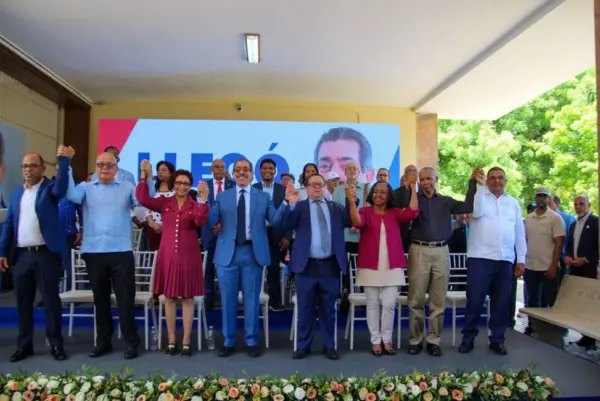 Frente Universitario Renovador celebra triunfo de Jorge Asjana como nuevo Rector de la UASD