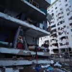 Caos y desolación en La Guaira, una ciudad destrozada por los derrumbes en Venezuela